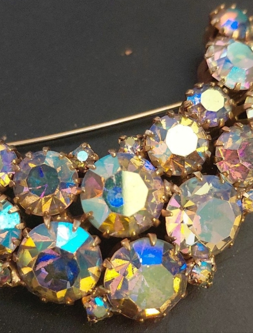 Vintage Aurora Iridescent Crystal Brooch - Gold Setting